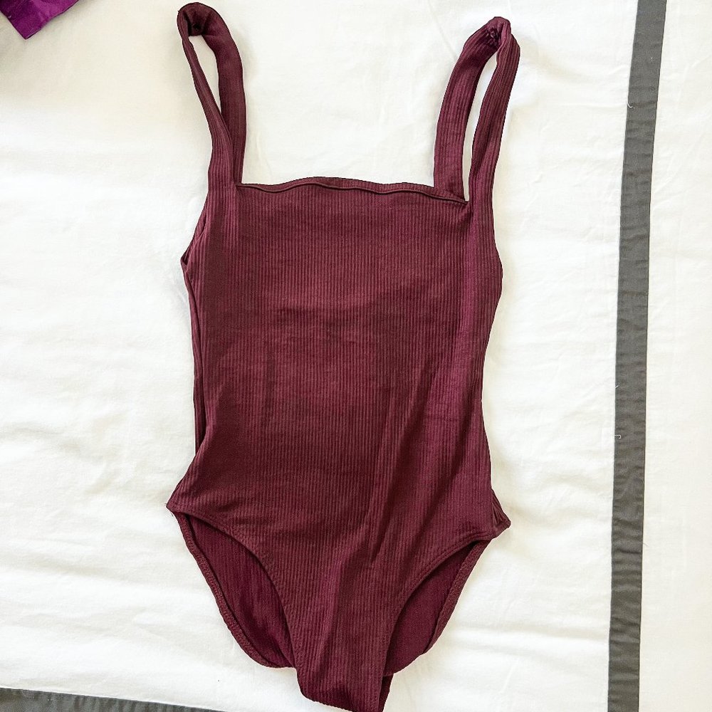 Zara Maroon Ribbed Bodysuit